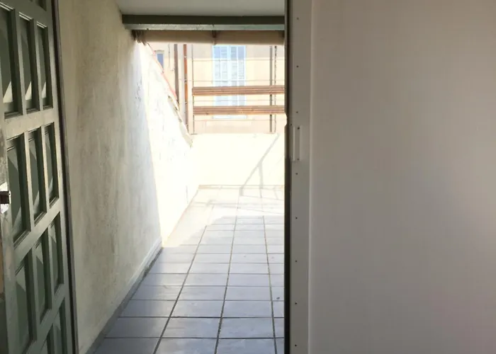 Rooftop Centre Arenes Nîmes